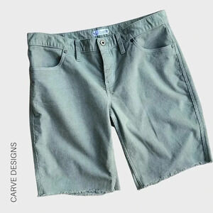 Carve Designs Women's Green Shorts